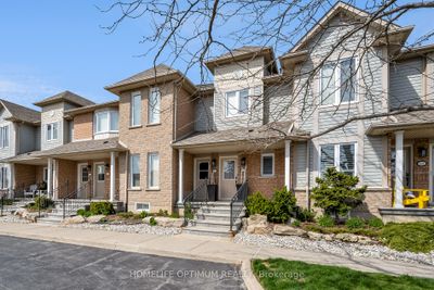 58 - 515 N Service Rd, Condo with 2 bedrooms, 2 bathrooms and 2 parking in Hamilton ON | Image 2