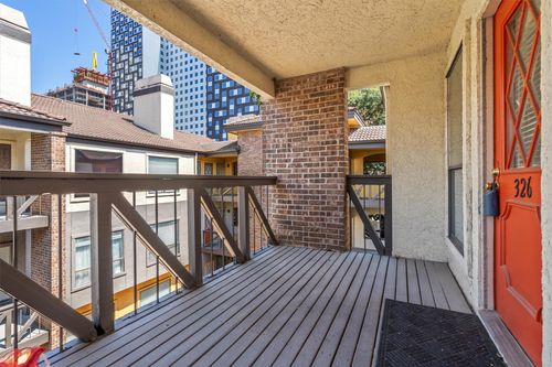 326-806 W 24th St, Austin, TX, 78705-4725 | Card Image