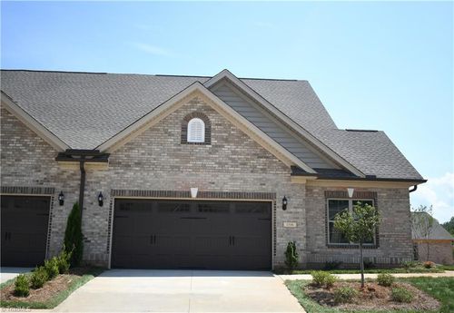 1556 Oakbluffs Dr, Colfax, NC, 27235-9862 | Card Image