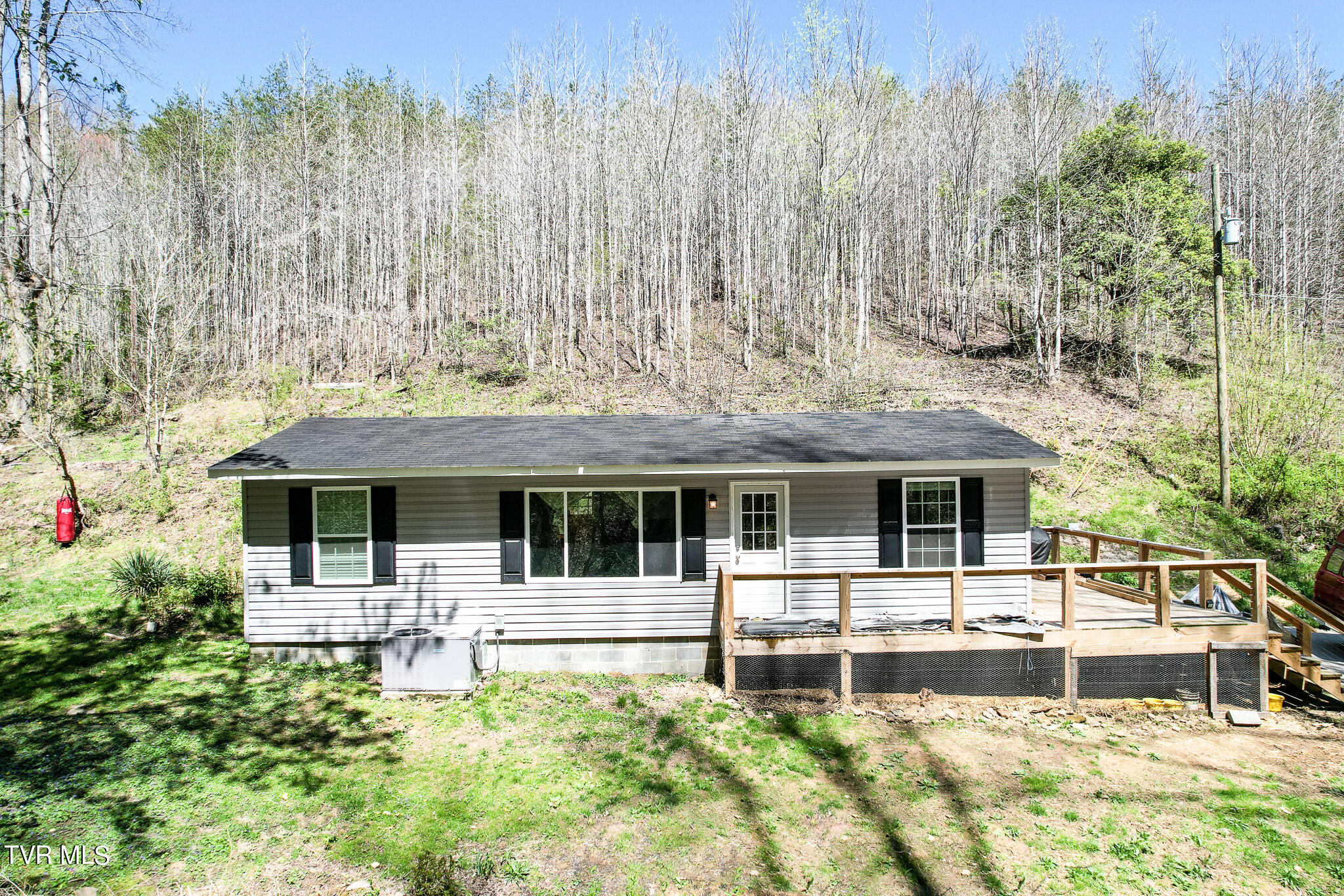 Midway Church Rd, Mooresburg, TN 37811