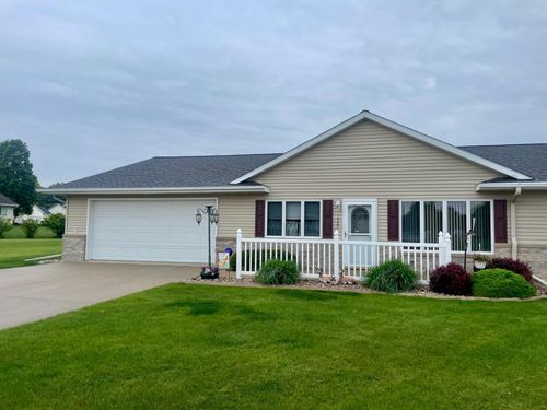 1727 Pinewood Dr, Worthington, MN, 56187-1054 | Card Image