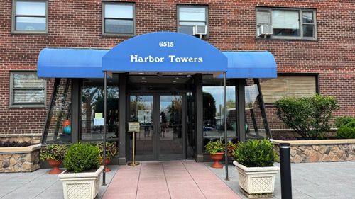 6515 3H Boulevard, West New York, NJ, 07093 | Card Image