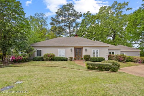 11 Highland Meadows Dr, Jackson, MS, 39211-5950 | Card Image