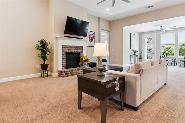 380 Falcon Way, House other with 4 bedrooms, 4 bathrooms and null parking in Hoschton GA | Image 6
