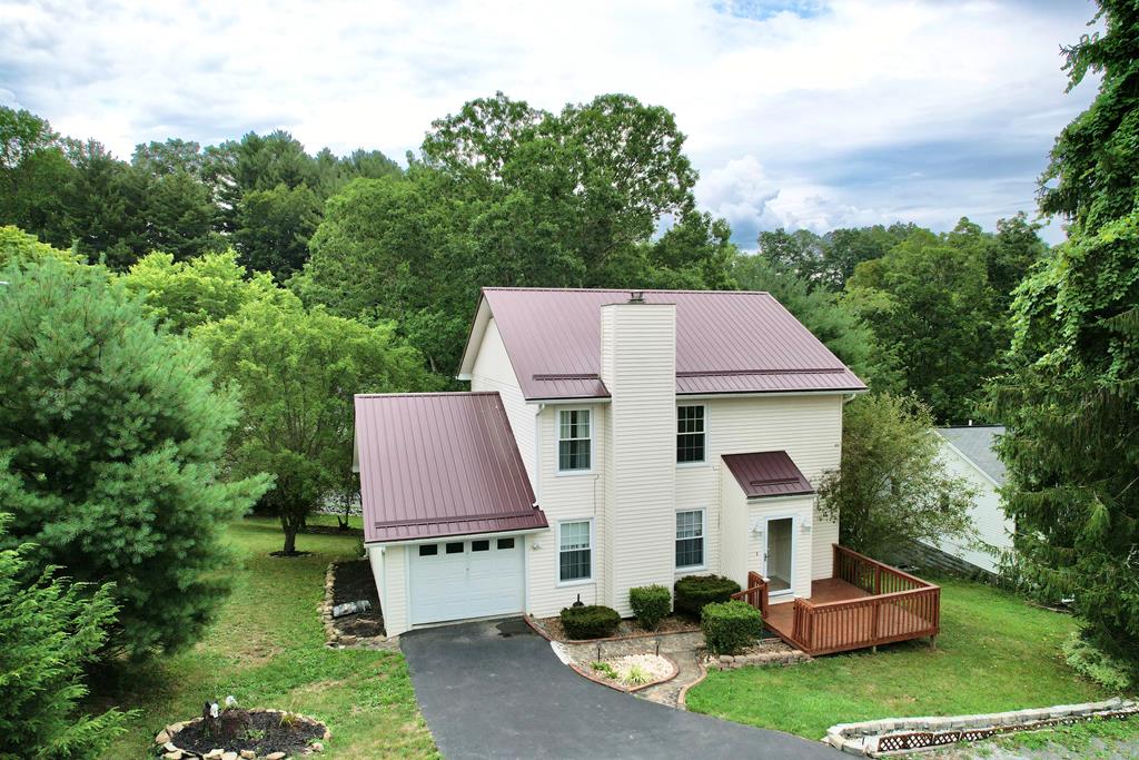 Sassafras Ln, Princeton, WV 24739