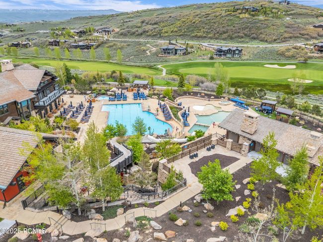 9452 N Vale View Cir, House other with 4 bedrooms, 6 bathrooms and null parking in Kamas UT | Image 22