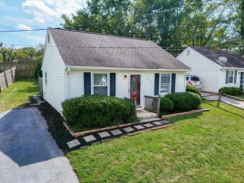 1481 Kefauver Rd Se, Roanoke, VA, 24014-4527 | Card Image