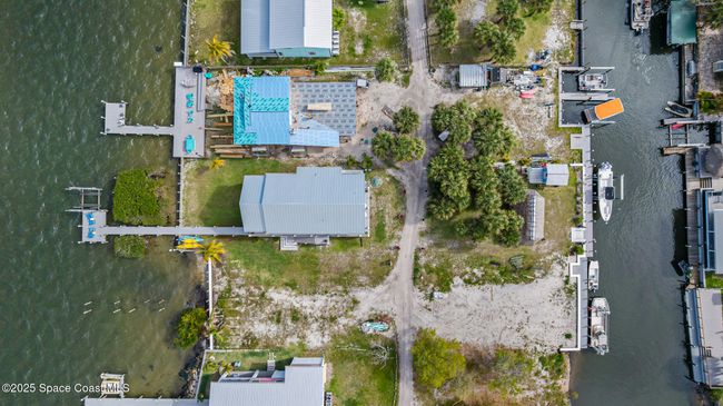 B - 18 Vip Is, House other with 2 bedrooms, 2 bathrooms and null parking in Grant FL | Image 66