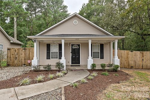 1233 Calhoun St, Rock Hill, SC, 29732-2923 | Card Image
