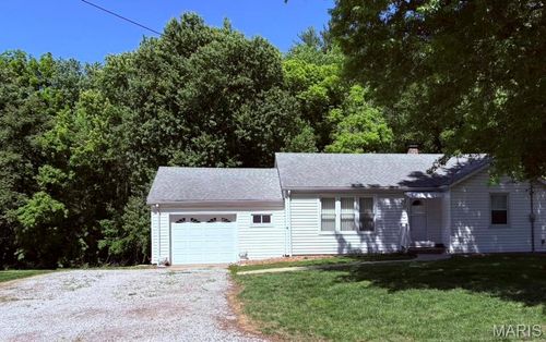 2921 Old Caseyville Rd, Swansea, IL, 62226-7302 | Card Image
