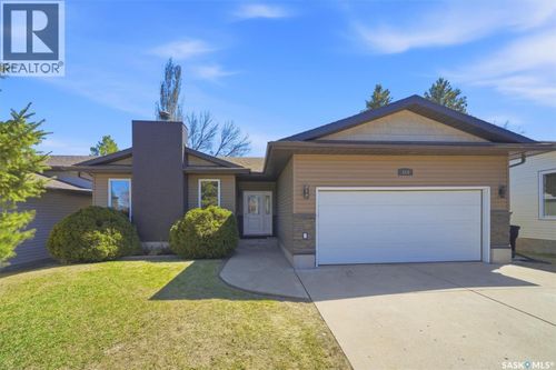 414 Perreault Lane, Saskatoon, SK, S7K6B6 | Card Image