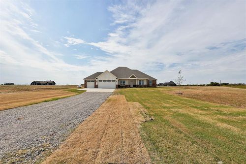 7825 Ne Eagle Drive, Piedmont, OK, 73078 | Card Image