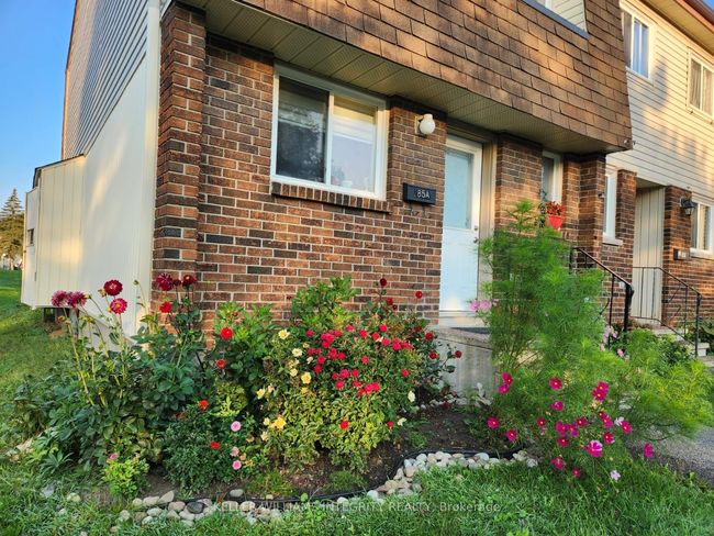 A - 85 Seyton Dr, Condo with 3 bedrooms, 2 bathrooms and 1 parking in Nepean ON | Image 25