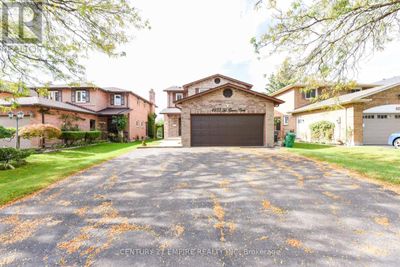 4233 Tea Garden Cir, House other with 6 bedrooms, 4 bathrooms and 5 parking in Mississauga ON | Image 2