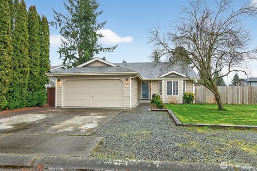 5402 96th Pl Ne, Marysville, WA, 98270-5216 | Card Image
