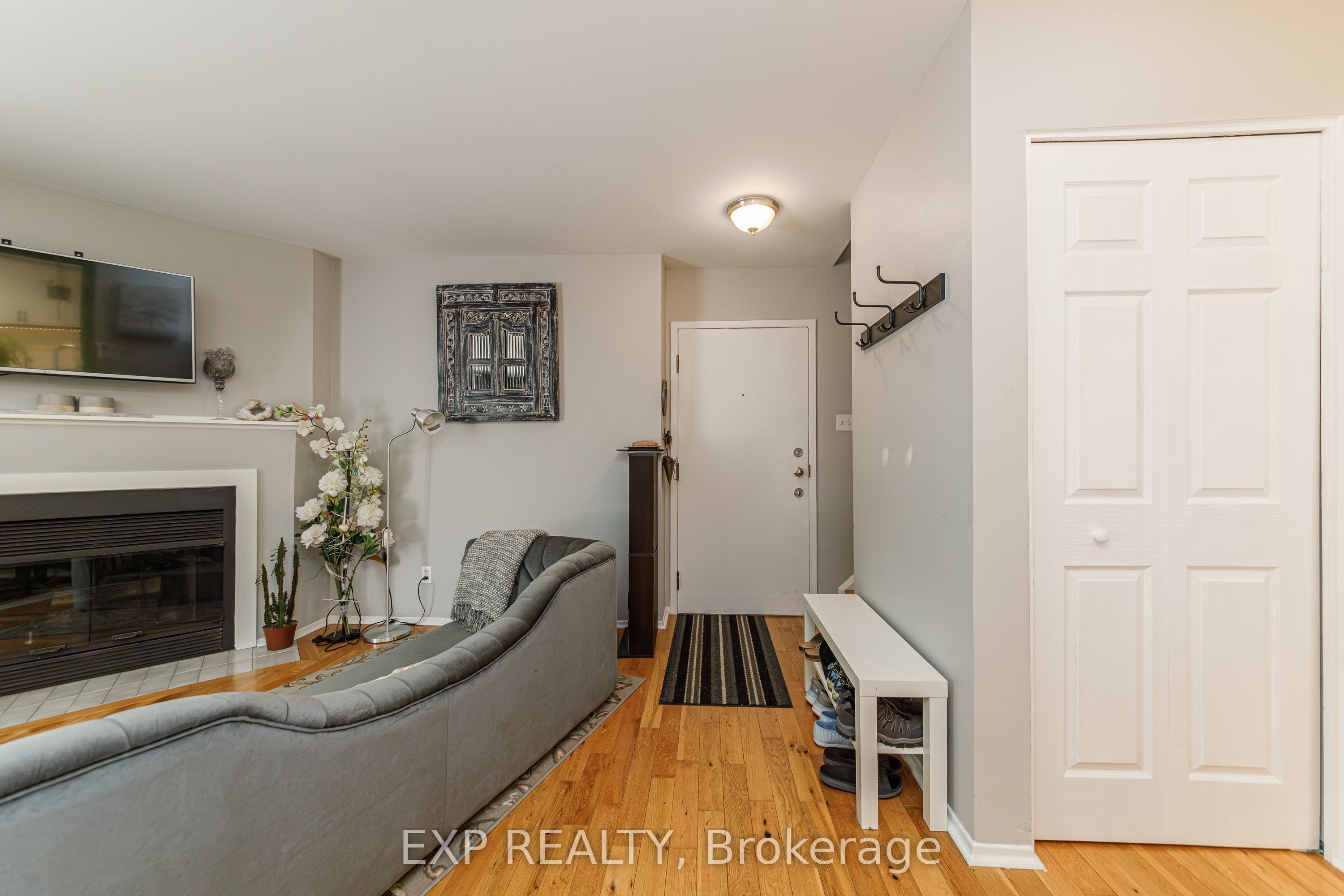 Residential in Blossom Park - Airport and Area 4