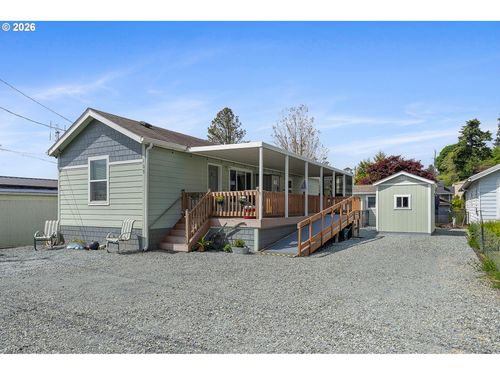 105 10th St, Garibaldi, OR, 97118-1000 | Card Image