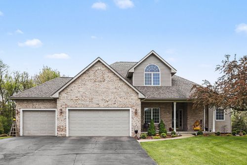 116 St Andrews Ct, Battle Creek, MI, 49015-9401 | Card Image