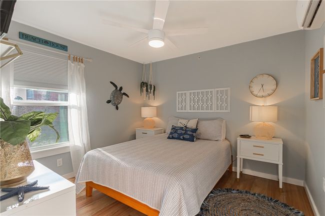Guest Bedroom 1 | Image 26