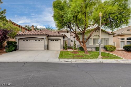 2794 Glen Port St, Las Vegas, NV, 89135-2020 | Card Image