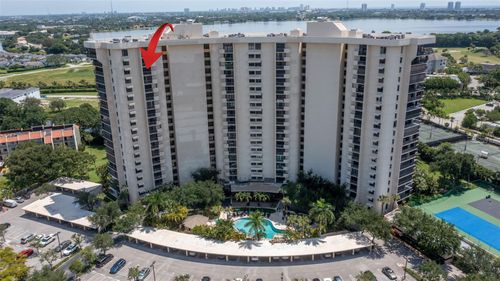 1801-2480 Presidential Way, West Palm Beach, FL, 33401-1358 | Card Image