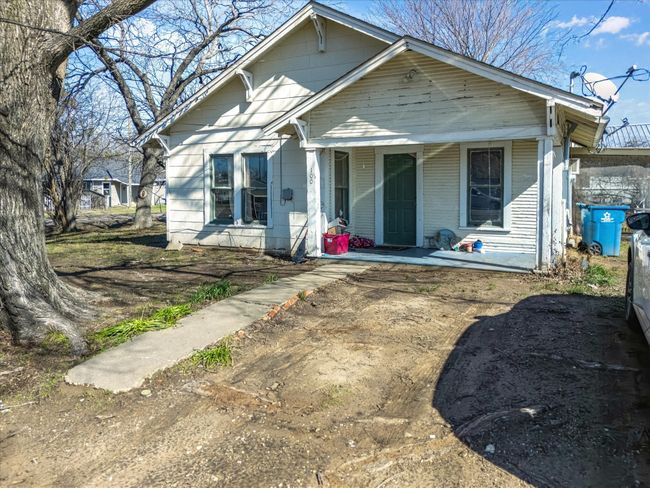 100 S Kerr St, House other with 2 bedrooms, 1 bathrooms and null parking in Blooming Grove TX | Image 5