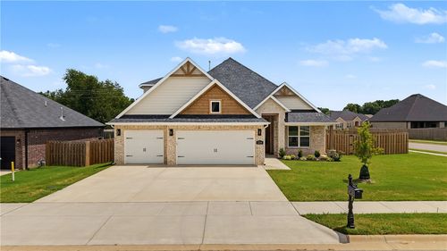 2200 Bergman Rd, Pea Ridge, AR, 72751-4045 | Card Image
