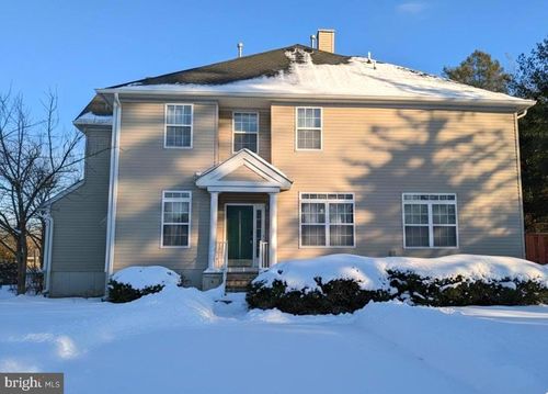 18 Scarlet Oak Dr, Princeton, NJ, 08540-4610 | Card Image