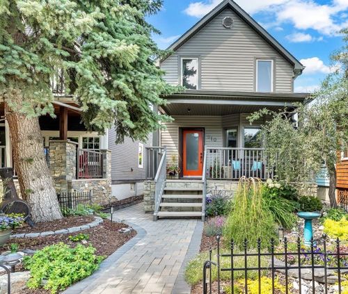 810 3 Ave Nw, Calgary, AB, T2N0J4 | Card Image