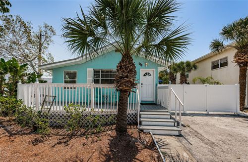 504 70th Ave, ST PETE BEACH, FL, 33706-2015 | Card Image