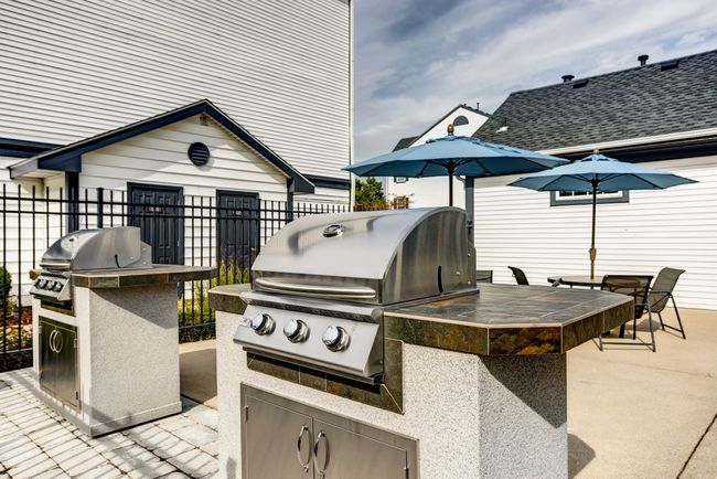 80 - 80 Gershwin Ct, Townhouse with 2 bedrooms, 2 bathrooms and 2 parking in Wheaton IL | Image 18