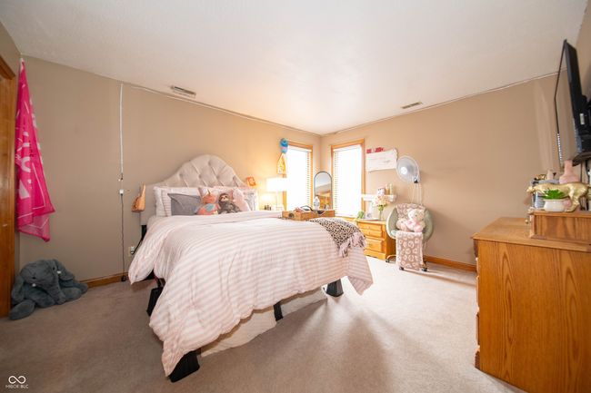1145 Forest Commons Dr, House other with 5 bedrooms, 4 bathrooms and null parking in Avon IN | Image 28