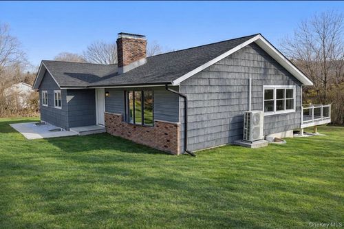 1 Cherry Ln, Putnam Valley, NY, 10579-2504 | Card Image