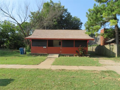 817 W Moses Street, Cushing, OK, 74023 | Card Image