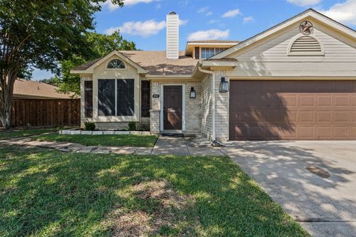4734 Abbott Ave, Arlington, TX, 76018-1243 | Card Image