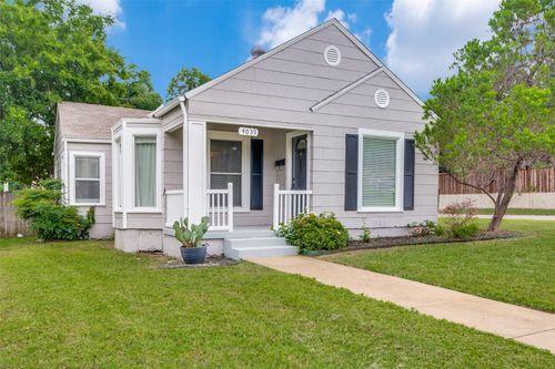 a-4039 Locke Ave, Fort Worth, TX, 76107-5515 | Card Image