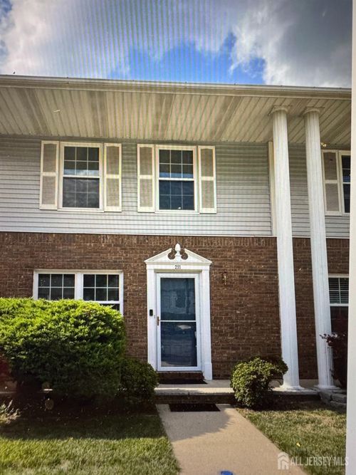 211 Gambocz Ct, Monmouth Junction, NJ, 08852-2167 | Card Image