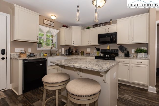 Master bath | Image 30