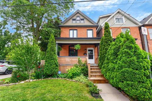 56 Cumberland Ave, Hamilton, ON, L8M1Y7 | Card Image