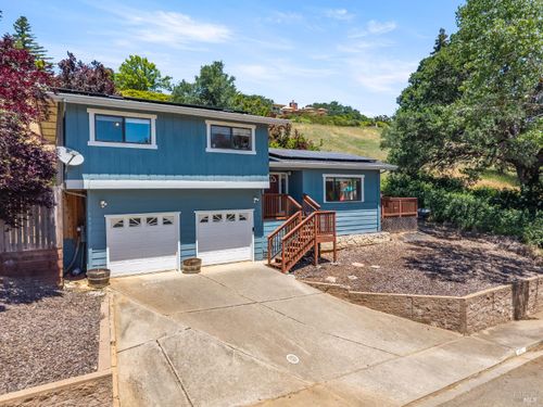 1012 Adams Street, Lakeport, CA, 95453 | Card Image