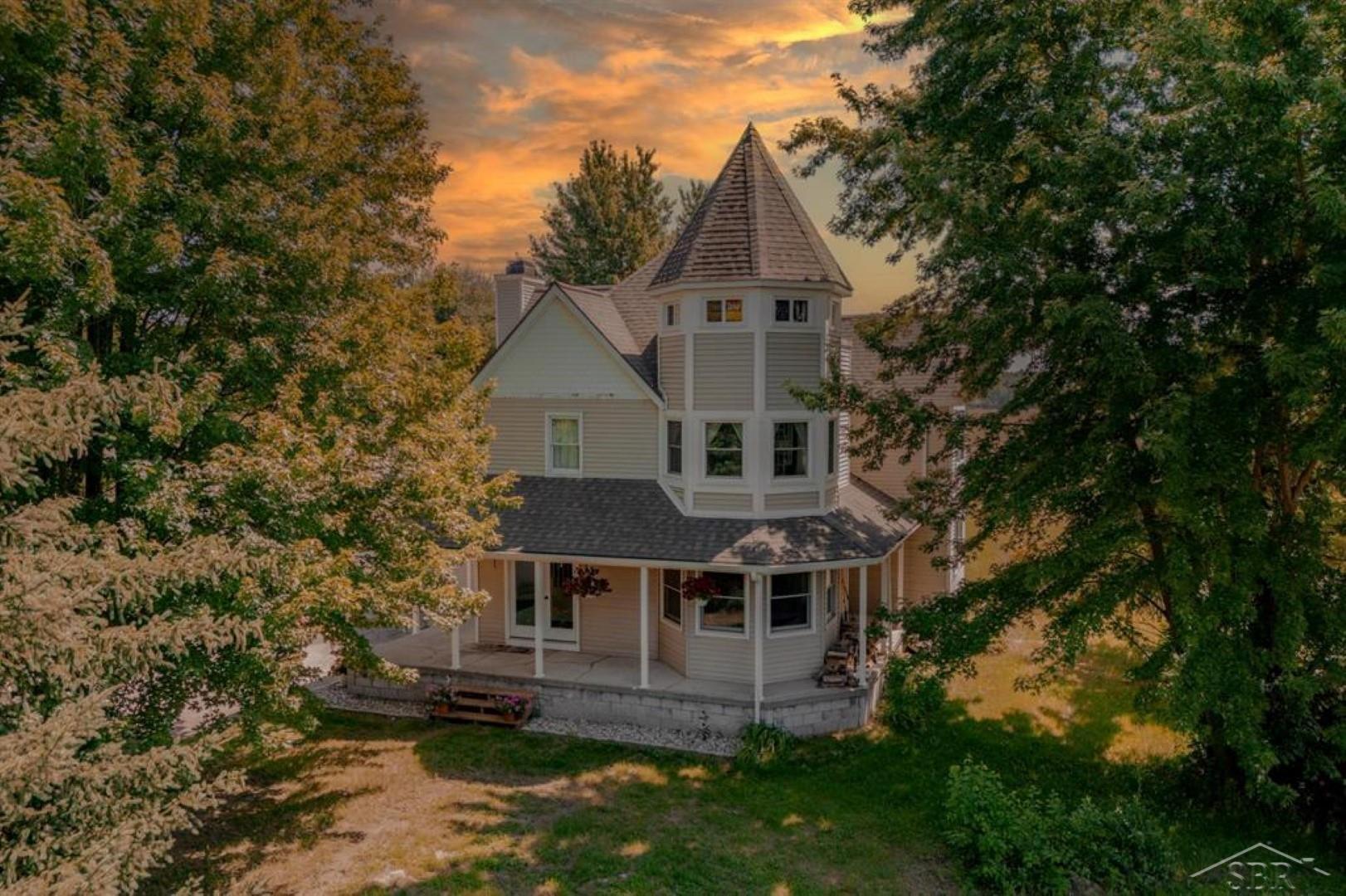 Meridian Rd, Merrill, MI 48637