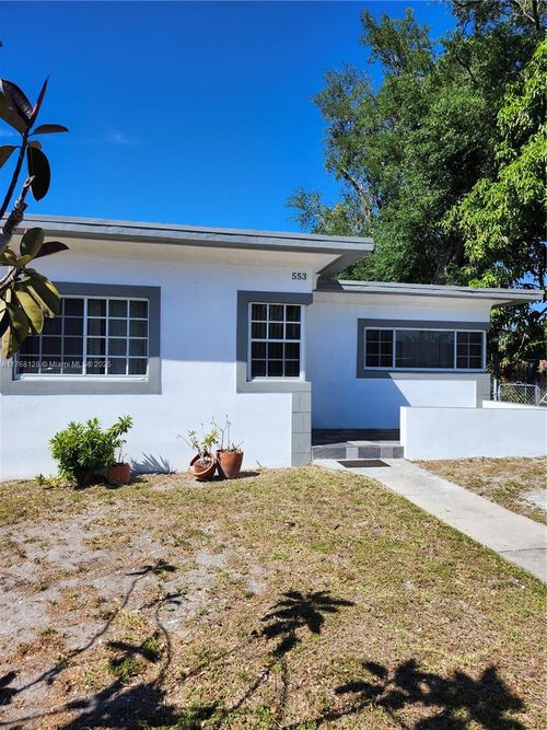 553-553 Ne 139th St, North Miami, FL, 33161-3109 | Card Image