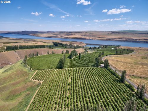 17 Sundale Dr, Roosevelt, WA, 99356-9747 | Card Image