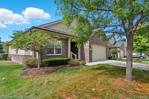 29-4160 Wrenwood Ln, Canton, MI, 48188-7934 | Card Image