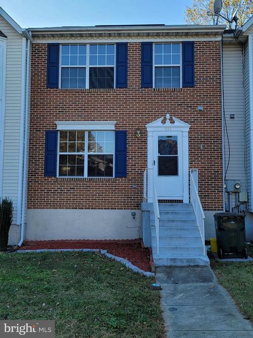 233 Charleston Ct, La Plata, MD, 20646-9002 | Card Image
