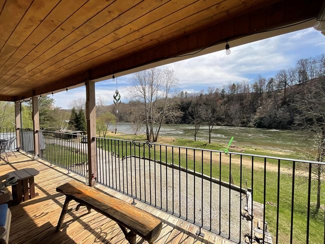3550 Old River Ln, House other with 2 bedrooms, 2 bathrooms and 558 parking in Independence VA | Image 32