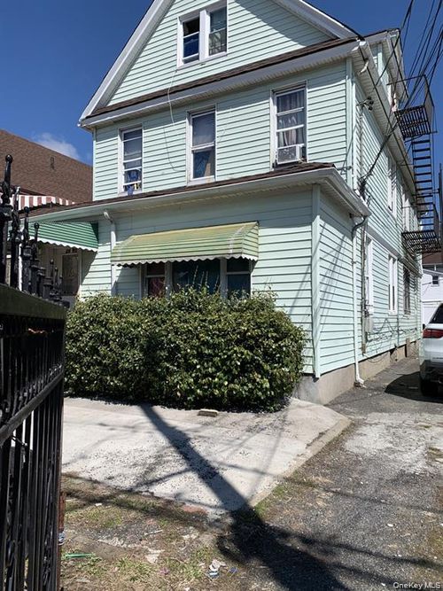 29-15 Gillmore St, East Elmhurst, NY, 11369-1945 | Card Image