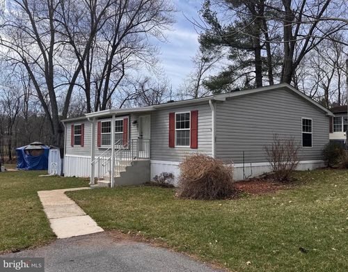 31 Terrace Dr, Spring City, PA, 19475-8600 | Card Image
