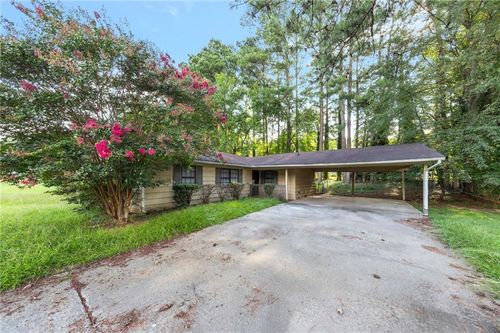 5835 Bearing Way, College Park, GA, 30349-3505 | Card Image