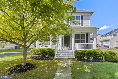 24 Stevenson Ln, CHESTERFIELD, NJ, 08515-9734 | Card Image